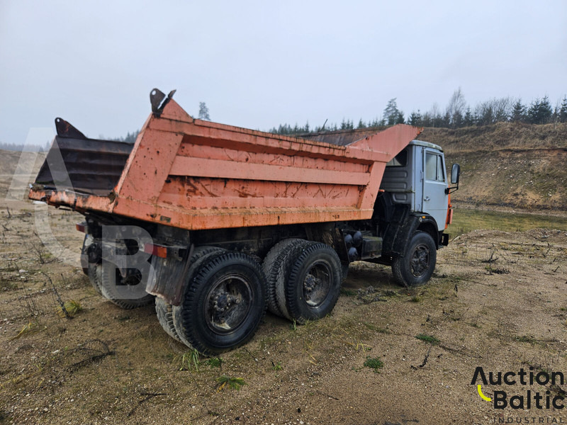 Kamaz 55111 - Kravas automašīna pašizgāzējs: foto 4 Kamaz 55111 - Kravas automašīna pašizgāzējs: foto 4