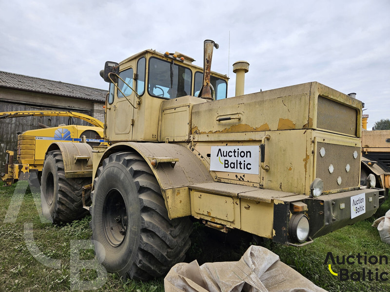 Kirovec K-701 - Traktors: foto 1 Kirovec K-701 - Traktors: foto 1