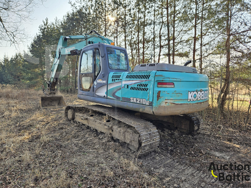 Kobelco SK 210 LC-8 - Kāpurķēžu celtnis: foto 3 Kobelco SK 210 LC-8 - Kāpurķēžu celtnis: foto 3