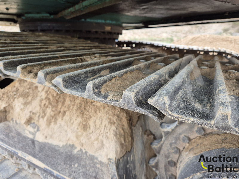 Kāpurķēžu ekskavators Kobelco SK 250 LC: foto 18