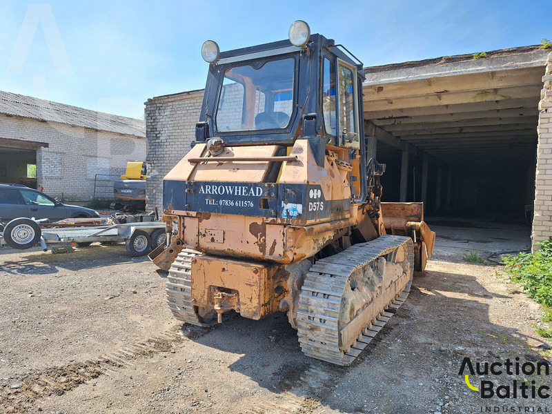 Komatsu D57S-1 - Kāpurķēžu iekrāvējs: foto 3 Komatsu D57S-1 - Kāpurķēžu iekrāvējs: foto 3