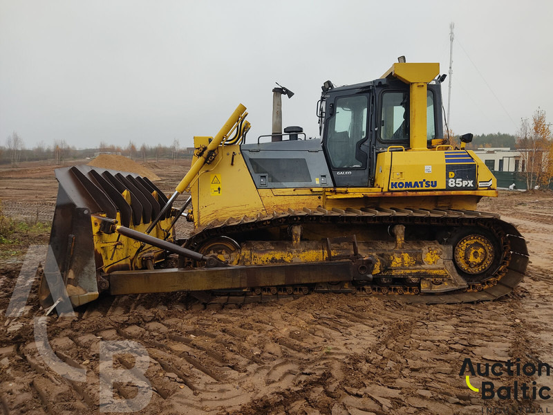 Komatsu D85PX-15 - Buldozers: foto 3 Komatsu D85PX-15 - Buldozers: foto 3