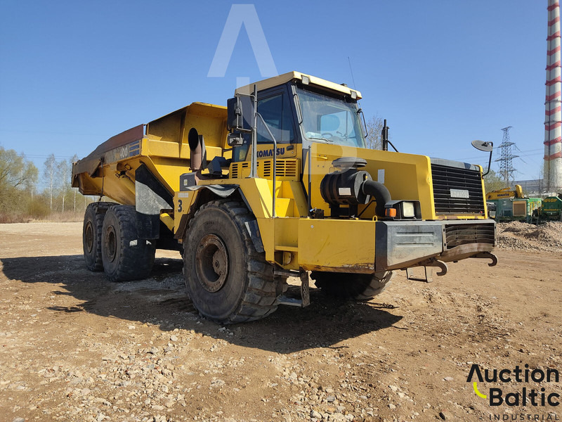 Komatsu HM400 - Artikulētias pašizgāzējs: foto 2 Komatsu HM400 - Artikulētias pašizgāzējs: foto 2