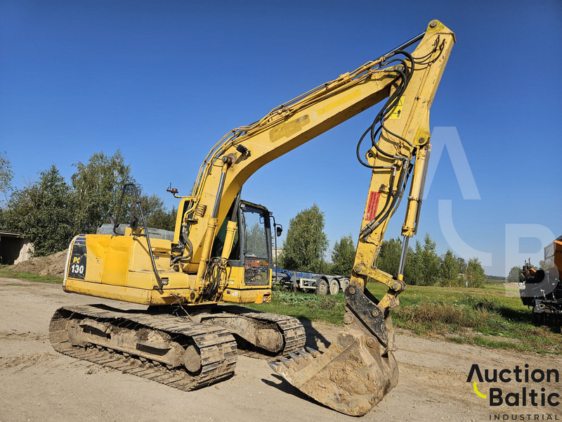Komatsu PC130-8 - Kāpurķēžu ekskavators: foto 1 Komatsu PC130-8 - Kāpurķēžu ekskavators: foto 1