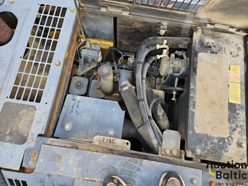 Kāpurķēžu ekskavators Komatsu PC228USLC-3N0: foto 13