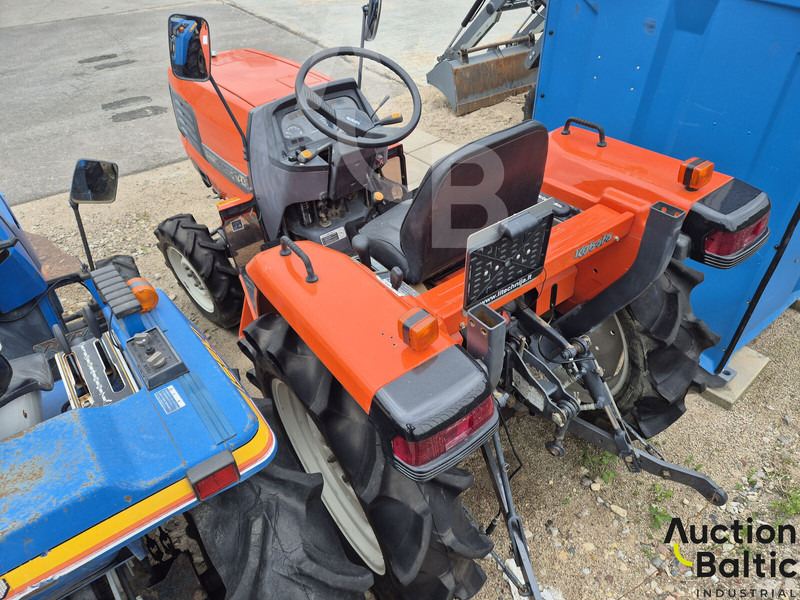 Kubota GL 240 - Traktors: foto 3 Kubota GL 240 - Traktors: foto 3