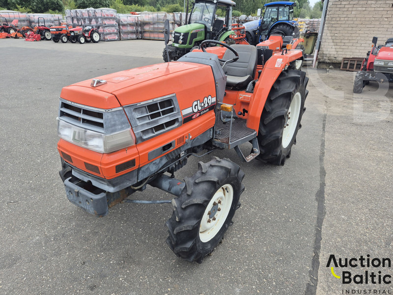 Kubota GL 29 - Traktors: foto 2 Kubota GL 29 - Traktors: foto 2