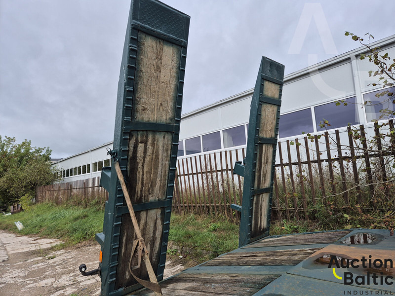 LISCHKA - Muller SAT3/3080 - Tenta puspiekabe: foto 5 LISCHKA - Muller SAT3/3080 - Tenta puspiekabe: foto 5