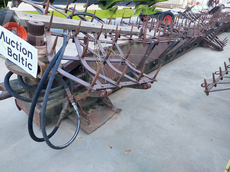 Laumetris soil leveler - Augsnes apstrādes tehnika: foto 5 Laumetris soil leveler - Augsnes apstrādes tehnika: foto 5