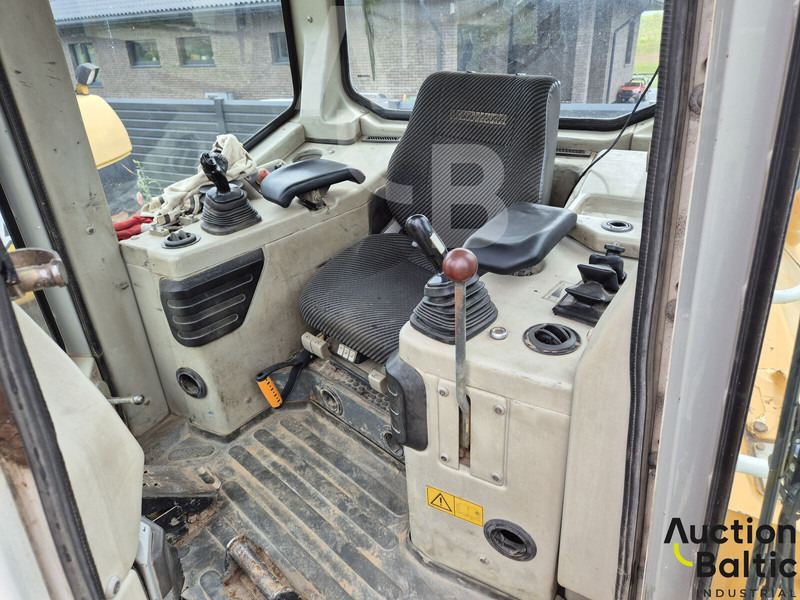 Liebherr PR 724 L GP - Buldozers: foto 5 Liebherr PR 724 L GP - Buldozers: foto 5