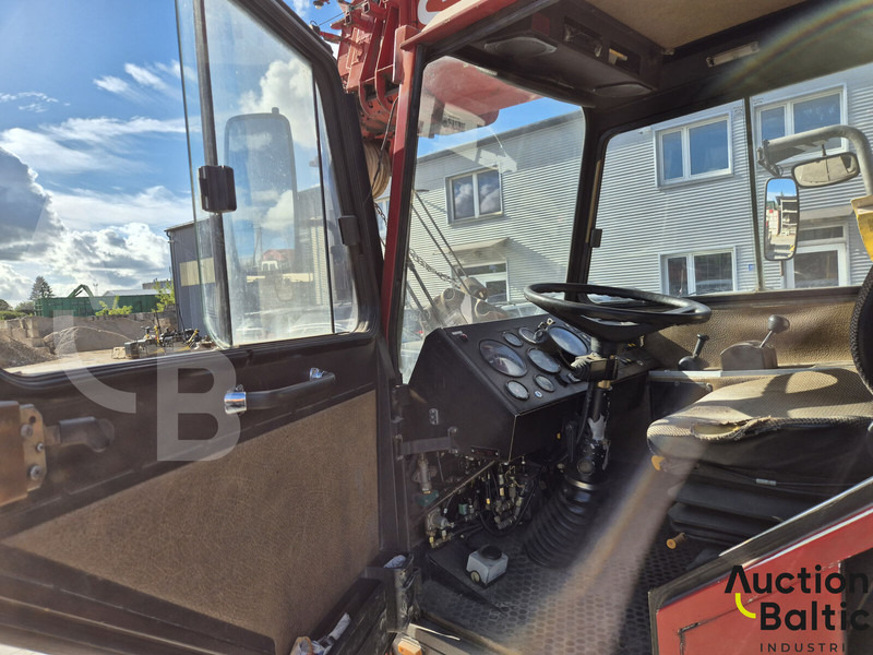 Liebherr UTM 526 - Celtnis-manipulators: foto 5 Liebherr UTM 526 - Celtnis-manipulators: foto 5