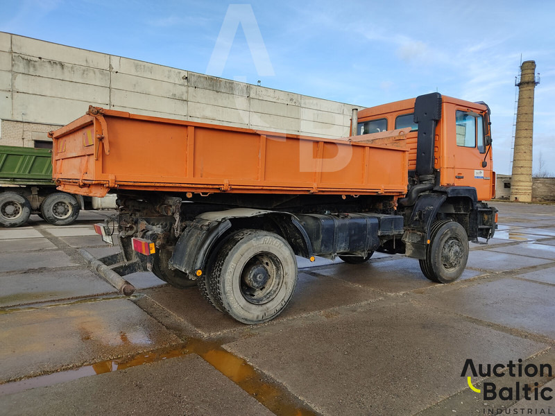 MAN 19.272 - Kravas automašīna pašizgāzējs: foto 4 MAN 19.272 - Kravas automašīna pašizgāzējs: foto 4