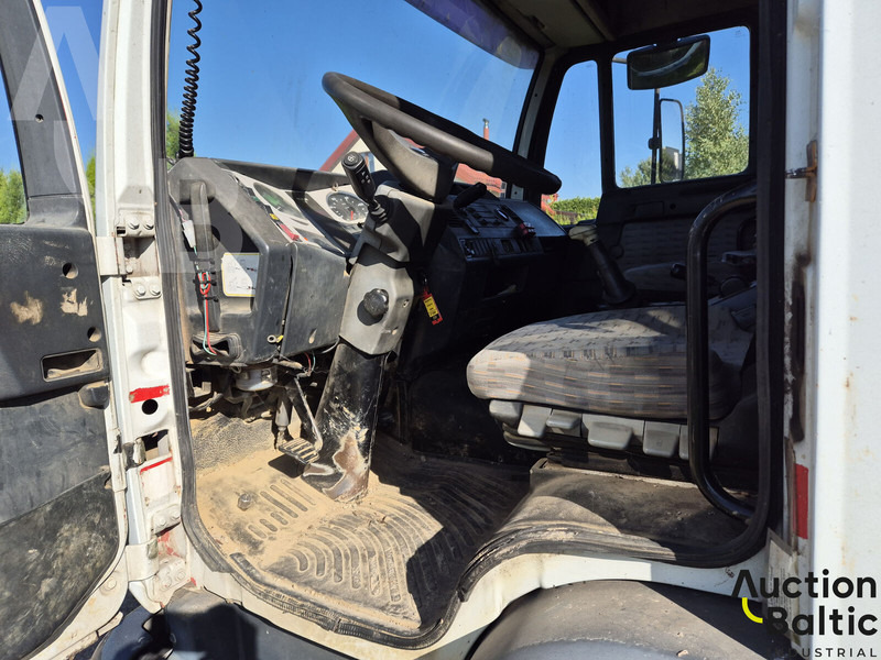 MAN L87PP18K10C - Autovedējs, Kravas auto ar manipulatoru: foto 5 MAN L87PP18K10C - Autovedējs, Kravas auto ar manipulatoru: foto 5