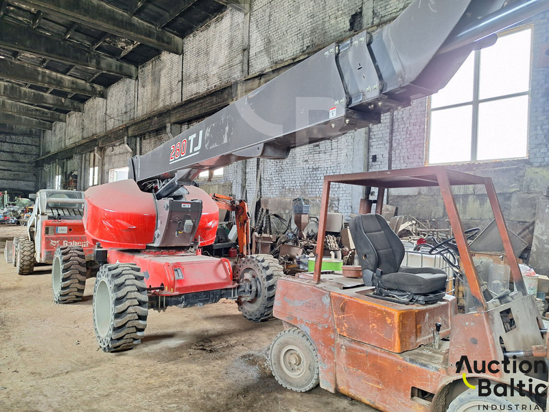 Manitou 280 TJ - Izlices pacēlājs: foto 2 Manitou 280 TJ - Izlices pacēlājs: foto 2