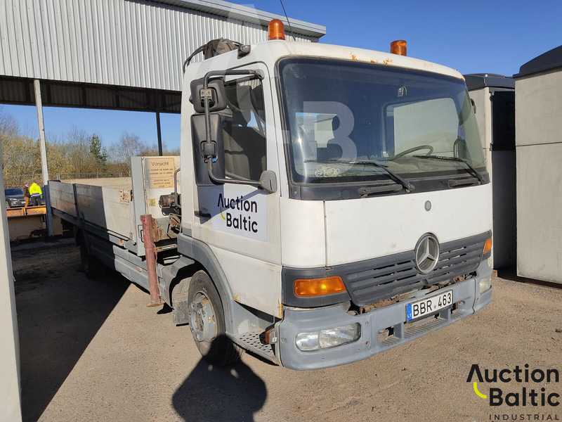 Mercedes-Benz 1017 - Kravas automašīna pašizgāzējs: foto 1 Mercedes-Benz 1017 - Kravas automašīna pašizgāzējs: foto 1