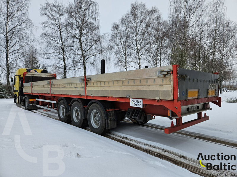 Mercedes-Benz 1831 - Kravas automašīna pašizgāzējs: foto 4 Mercedes-Benz 1831 - Kravas automašīna pašizgāzējs: foto 4