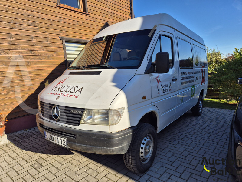 Mercedes-Benz 300-serie 312 D - Kravas mikroautobuss: foto 1 Mercedes-Benz 300-serie 312 D - Kravas mikroautobuss: foto 1