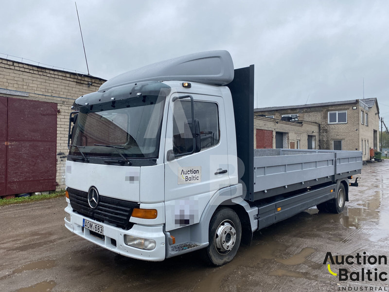 Mercedes-Benz 815 - Bortu kravas automašīna/ Platforma: foto 1 Mercedes-Benz 815 - Bortu kravas automašīna/ Platforma: foto 1