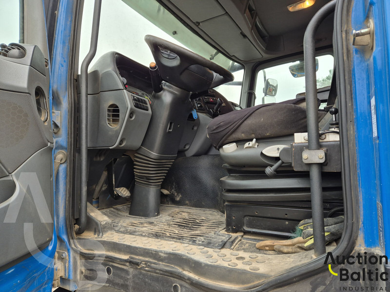 Mercedes-Benz Actros 4448 - Kravas automašīna pašizgāzējs: foto 5 Mercedes-Benz Actros 4448 - Kravas automašīna pašizgāzējs: foto 5