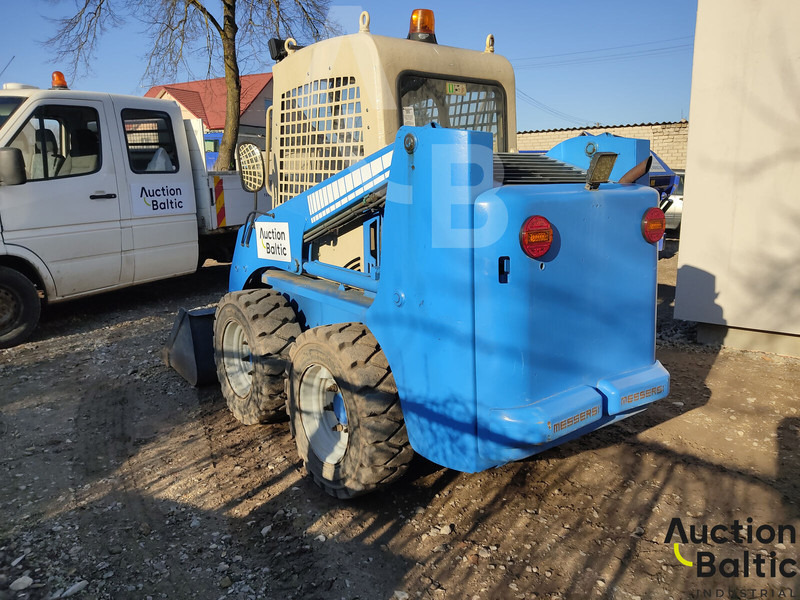 Messersi SL-45 - Kompaktiekrāvējs: foto 4 Messersi SL-45 - Kompaktiekrāvējs: foto 4
