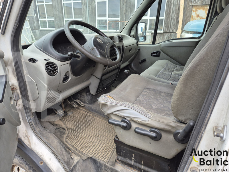 Opel Movano - Mazs furgons: foto 5 Opel Movano - Mazs furgons: foto 5