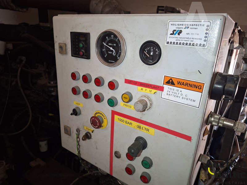 Renault Midlum 180.08 - Asenizācijas mašīna: foto 5 Renault Midlum 180.08 - Asenizācijas mašīna: foto 5