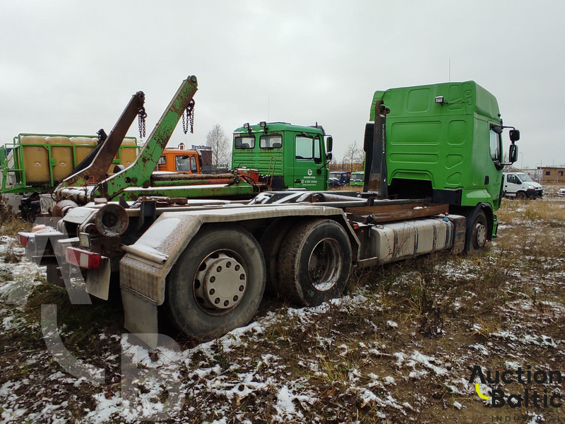 Renault Premium Route - Būvgružu konteineru vedējs: foto 4 Renault Premium Route - Būvgružu konteineru vedējs: foto 4
