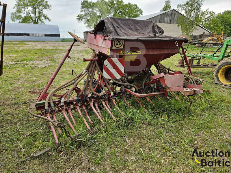 SPU 4 - Kombinētā sējmašīna: foto 4 SPU 4 - Kombinētā sējmašīna: foto 4