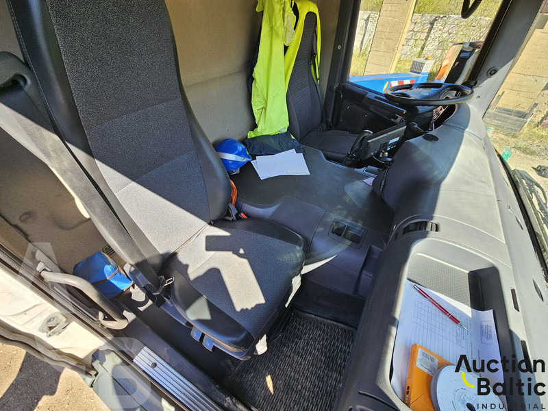 Autopacēlājs Scania P 310: foto 14