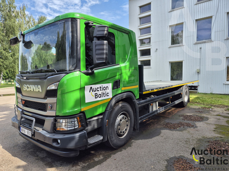 Scania P 320 - Bortu kravas automašīna/ Platforma: foto 1 Scania P 320 - Bortu kravas automašīna/ Platforma: foto 1