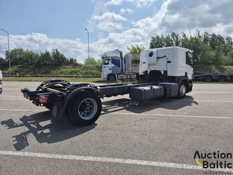 Scania P 450 - Šasija kravas automašīna: foto 4 Scania P 450 - Šasija kravas automašīna: foto 4