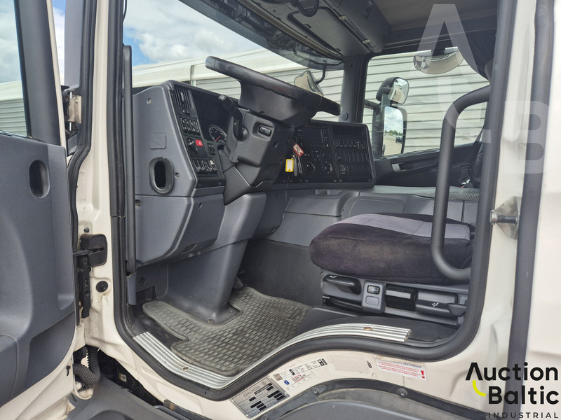 Scania P 450 - Šasija kravas automašīna: foto 5 Scania P 450 - Šasija kravas automašīna: foto 5