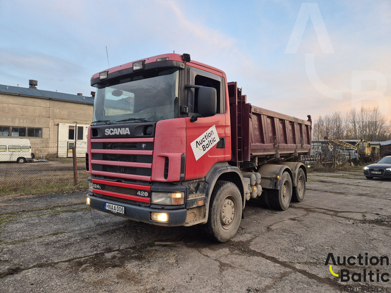 Scania R 124 - Kravas automašīna pašizgāzējs: foto 1 Scania R 124 - Kravas automašīna pašizgāzējs: foto 1