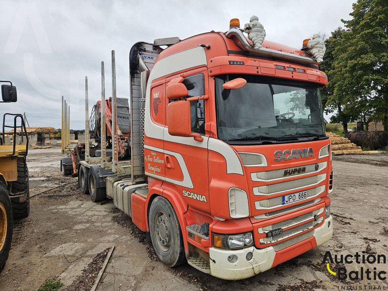 Scania R 560 - Meža piekabe: foto 2 Scania R 560 - Meža piekabe: foto 2