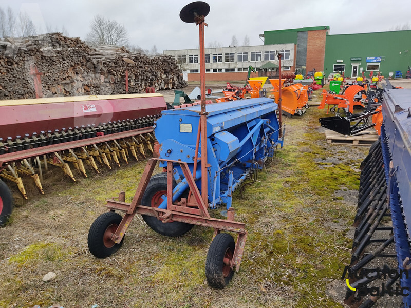 Stegsted 4M.33R - Sēšanas tehnika: foto 4 Stegsted 4M.33R - Sēšanas tehnika: foto 4