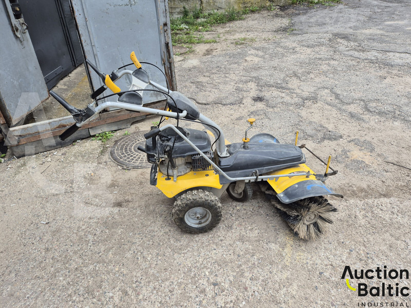 Texas Smart Sweep 800 - Ielu tīrīšanas mašīna: foto 3 Texas Smart Sweep 800 - Ielu tīrīšanas mašīna: foto 3