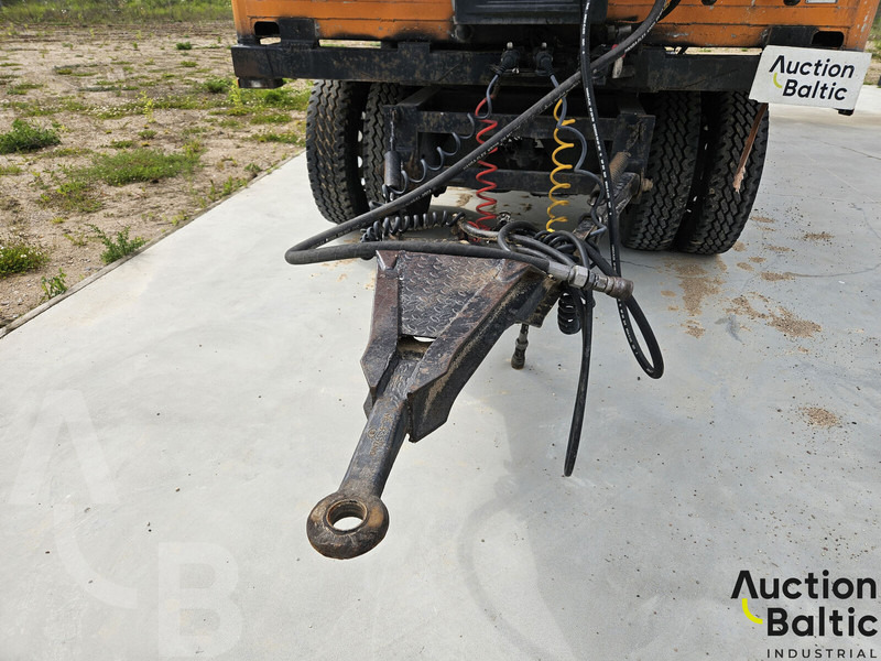 Trax - Tenta puspiekabe: foto 5 Trax - Tenta puspiekabe: foto 5