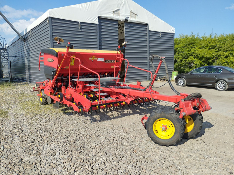 Vaderstad RD300C - Kombinētā sējmašīna: foto 1 Vaderstad RD300C - Kombinētā sējmašīna: foto 1