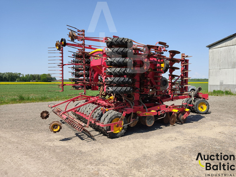 Vaderstad RapidA600S - Kombinētā sējmašīna: foto 4 Vaderstad RapidA600S - Kombinētā sējmašīna: foto 4