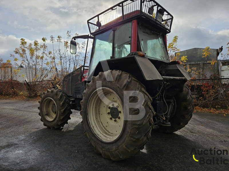 Valtra A 93H - Traktors: foto 3 Valtra A 93H - Traktors: foto 3