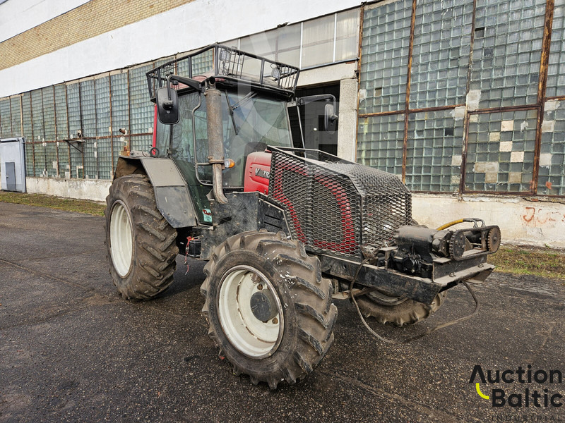 Valtra A 93H - Traktors: foto 2 Valtra A 93H - Traktors: foto 2