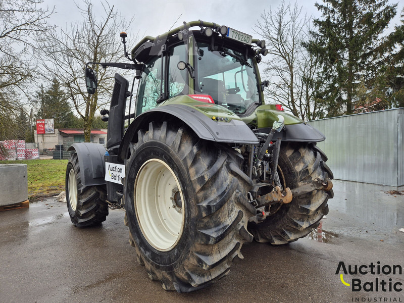 Valtra T235 - Traktors: foto 3 Valtra T235 - Traktors: foto 3