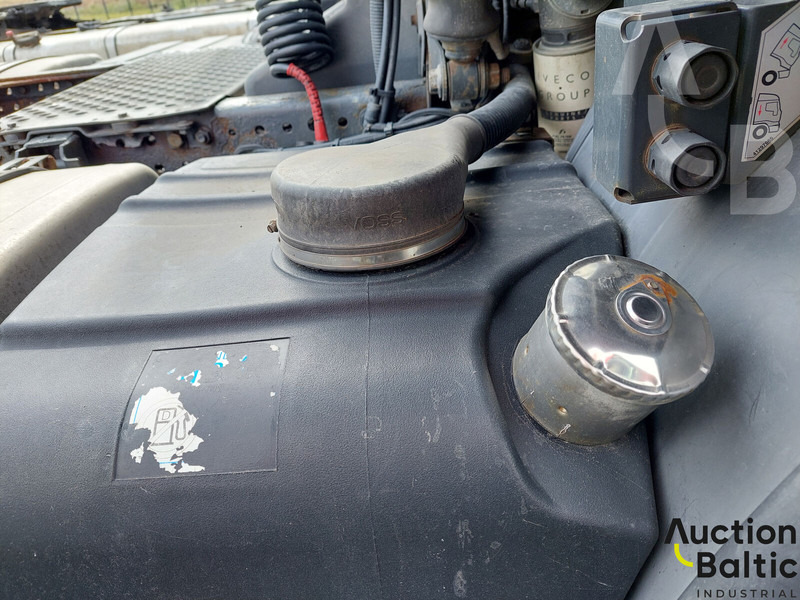 Vilcējs Iveco Stralis 420: foto 13