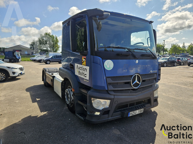 Mercedes-Benz Actros 1843 - Vilcējs: foto 2 Mercedes-Benz Actros 1843 - Vilcējs: foto 2