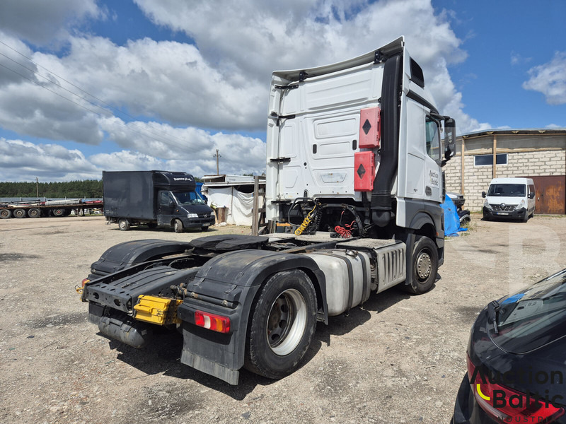 Mercedes-Benz Actros 1843 - Vilcējs: foto 4 Mercedes-Benz Actros 1843 - Vilcējs: foto 4
