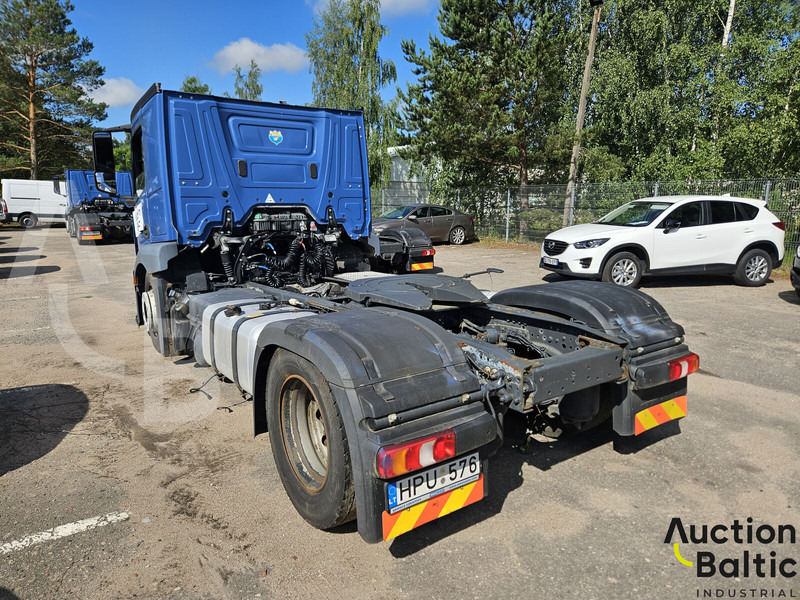 Mercedes-Benz Actros 1843 - Vilcējs: foto 3 Mercedes-Benz Actros 1843 - Vilcējs: foto 3