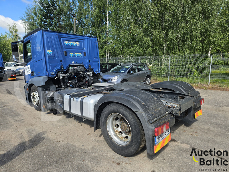 Mercedes-Benz Actros 1843 - Vilcējs: foto 4 Mercedes-Benz Actros 1843 - Vilcējs: foto 4