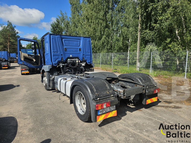 Mercedes-Benz Actros 1843 - Vilcējs: foto 4 Mercedes-Benz Actros 1843 - Vilcējs: foto 4