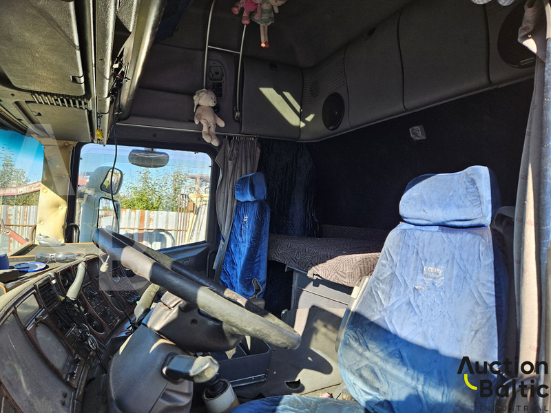 Scania R 114 LA - Vilcējs: foto 5 Scania R 114 LA - Vilcējs: foto 5