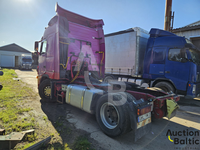 Volvo FH12 - Vilcējs: foto 4 Volvo FH12 - Vilcējs: foto 4